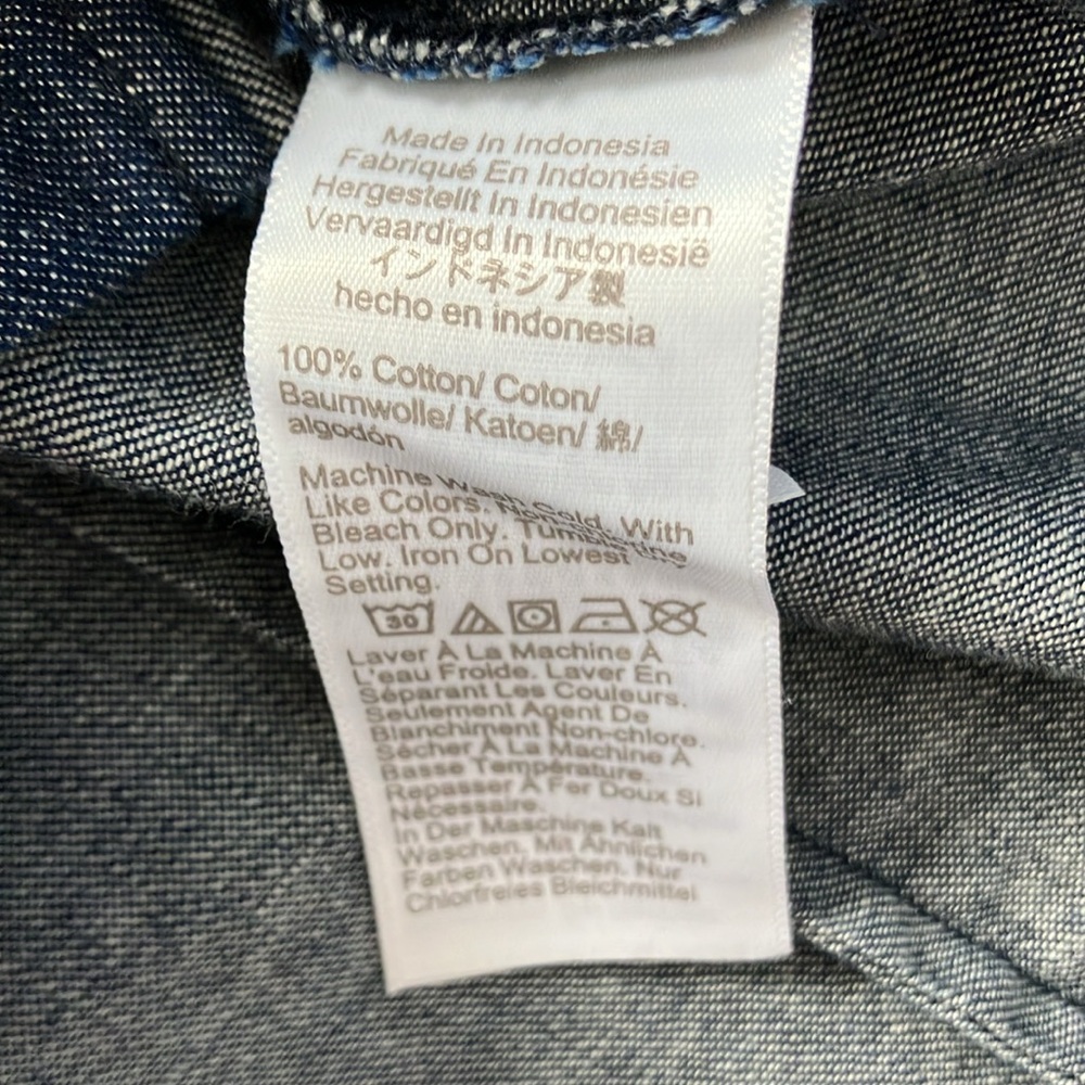 J. Crew Factory - Women’s Dark Wash Chambray Shirt - Large - Picture 3 of 4